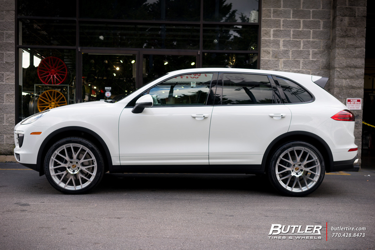 2015 Porsche Cayenne photo