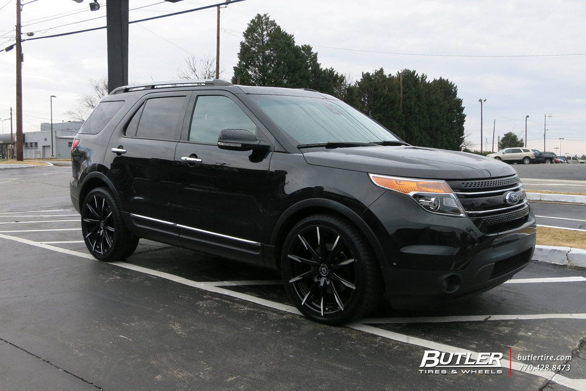 2015 Ford Explorer photo