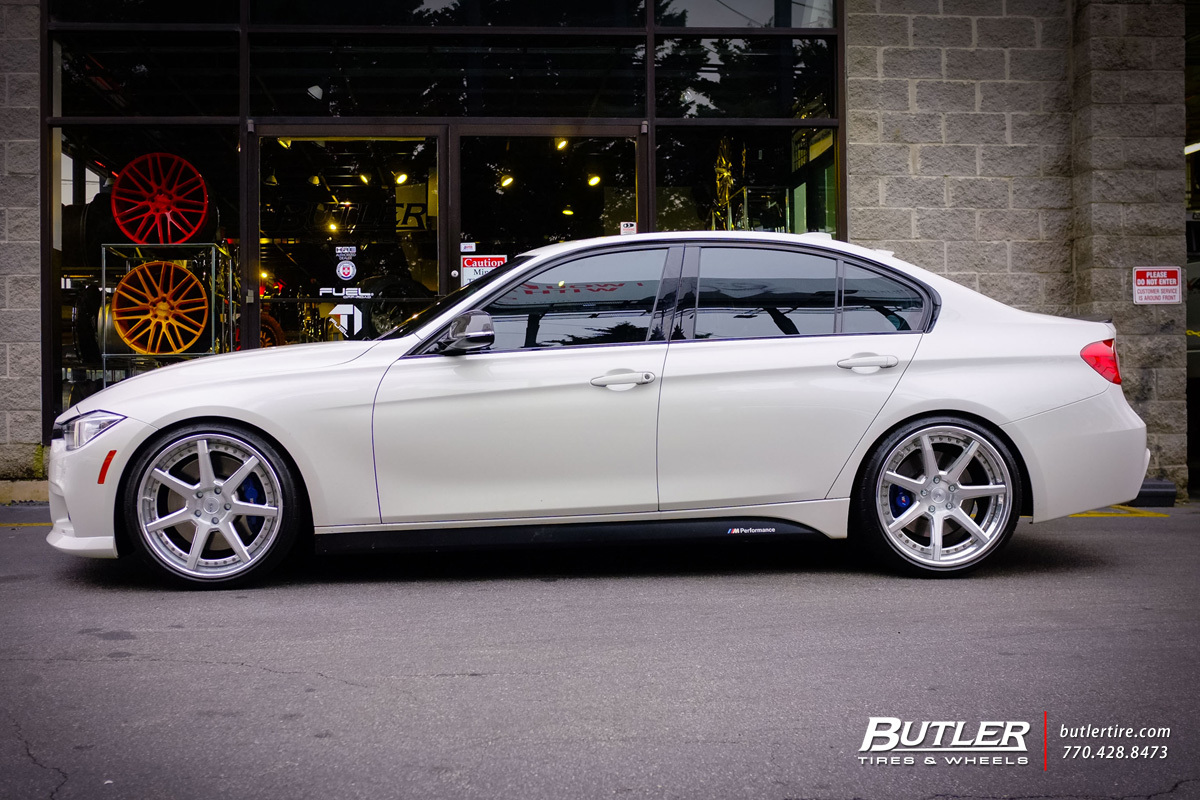 2015 BMW 328 photo
