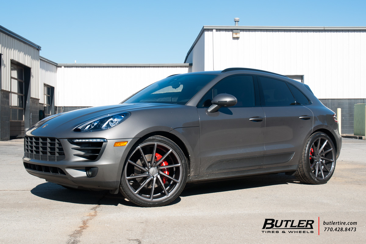 2015 Porsche Macan photo