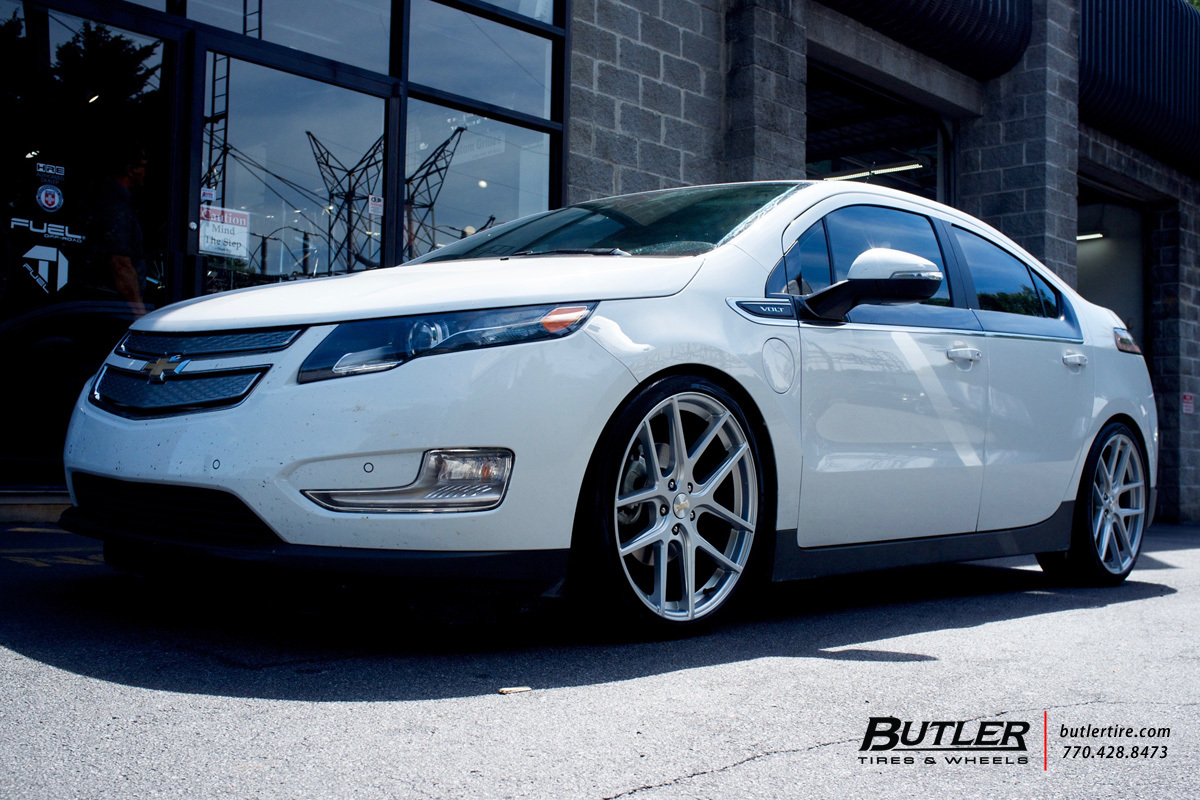2016 Chevrolet Volt photo