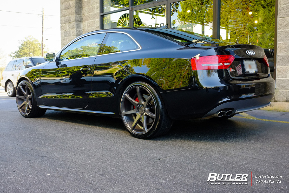 2011 Audi S5 photo