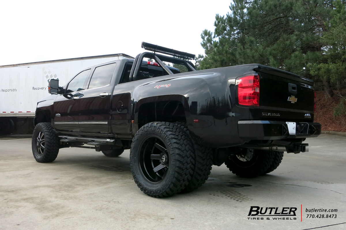 2014 Chevrolet Silverado 3500HD photo