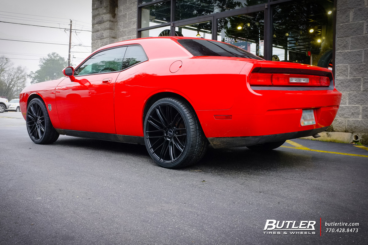 2014 Dodge Challenger photo