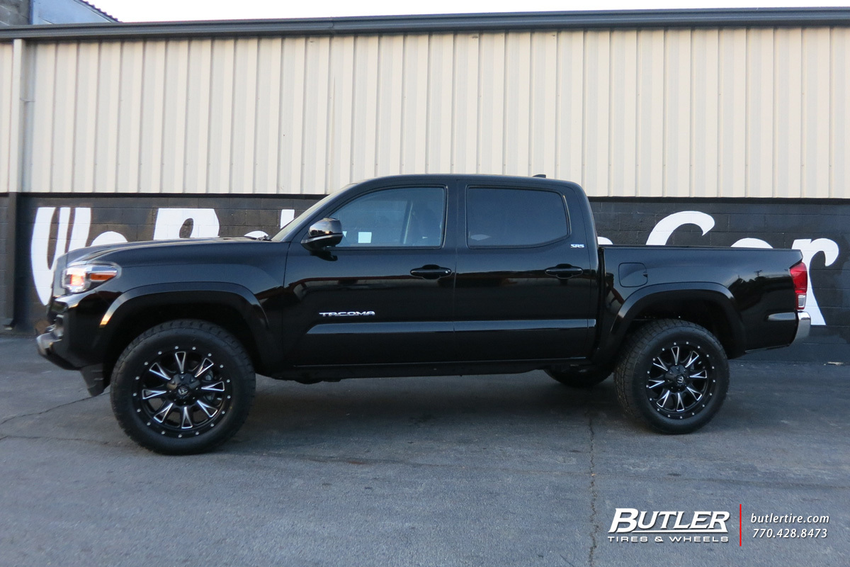 2015 Toyota Tacoma photo
