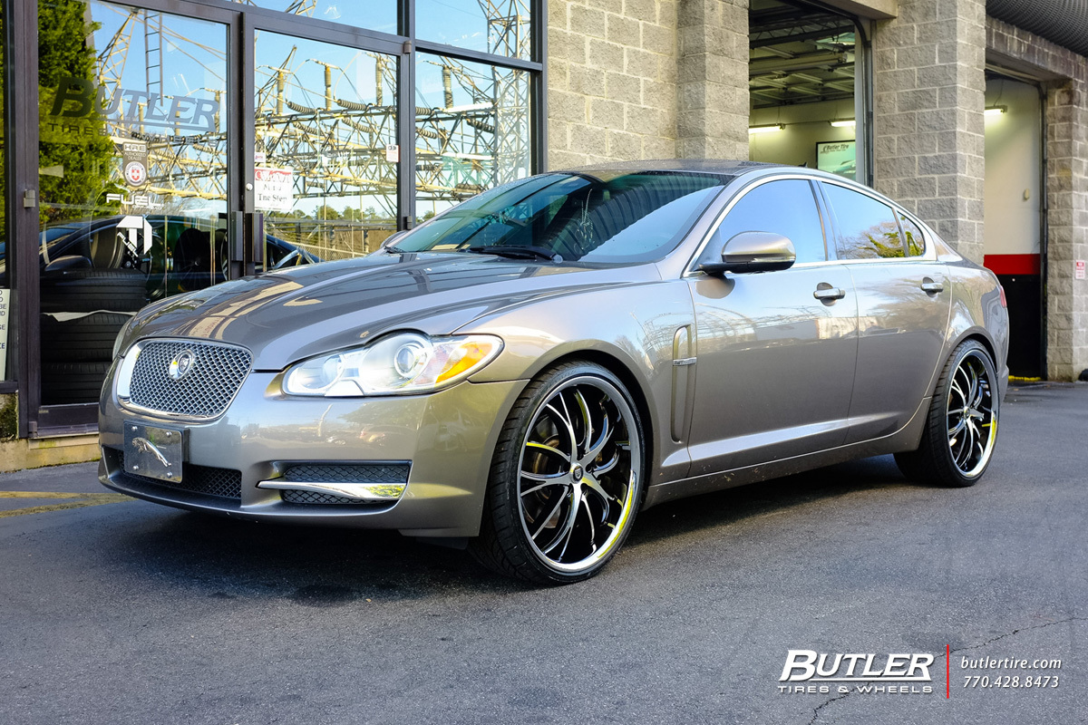 2010 Jaguar XF photo