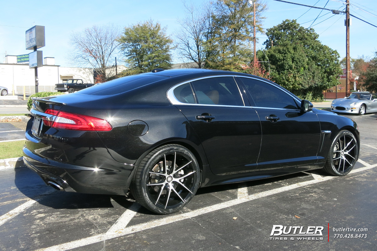 2015 Jaguar XF photo