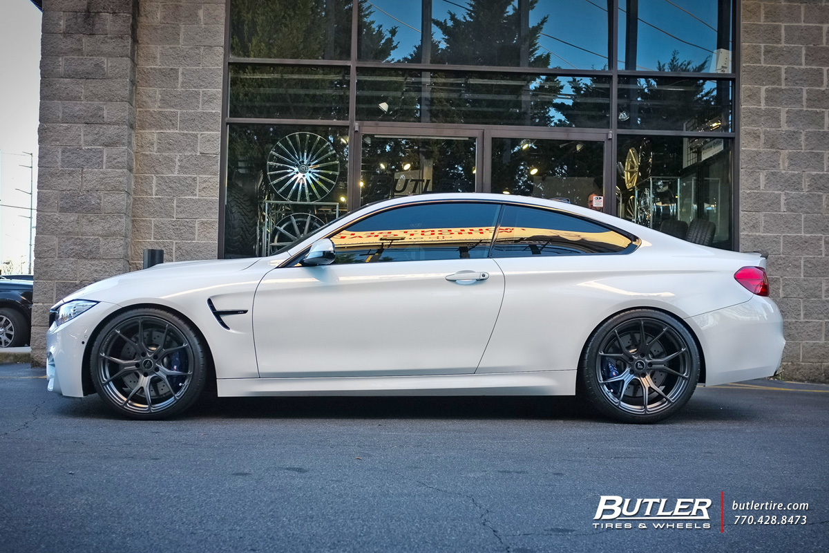 2015 BMW M4 photo