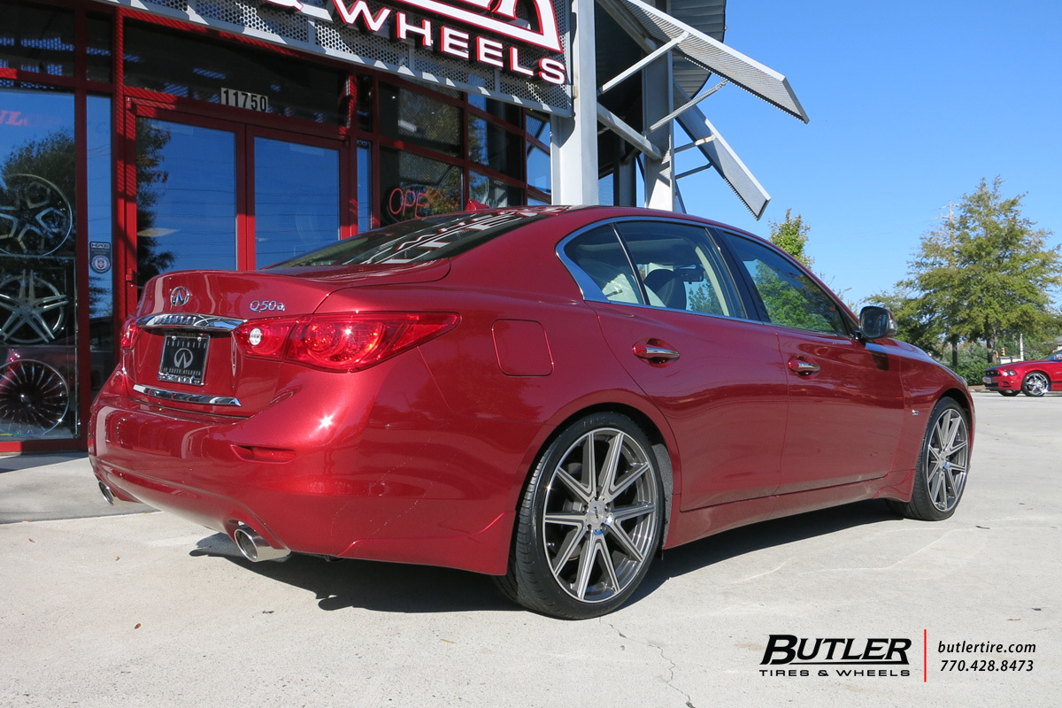 2015 Infiniti Q50 photo