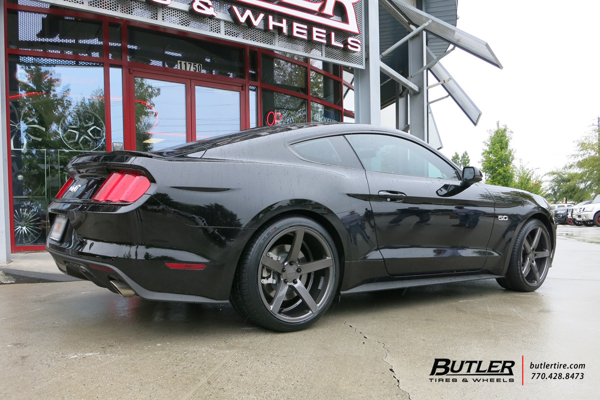 2016 Ford Mustang photo
