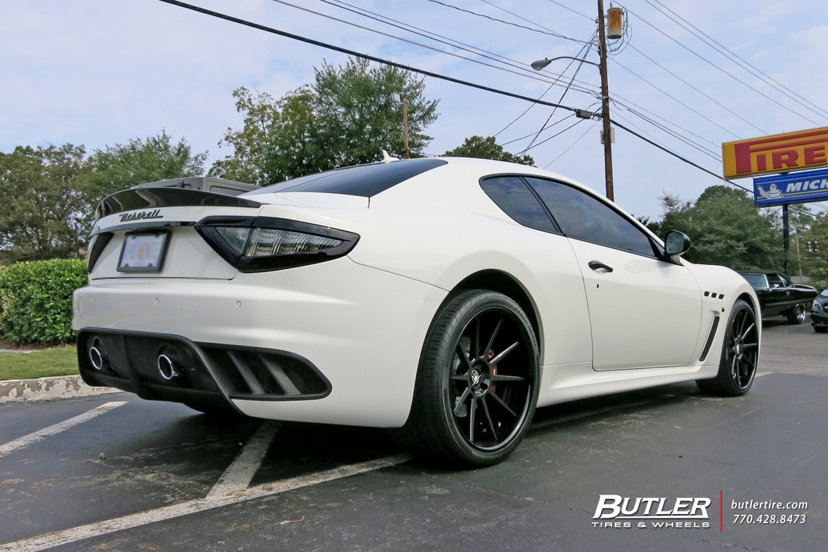 2015 Maserati GranTurismo photo