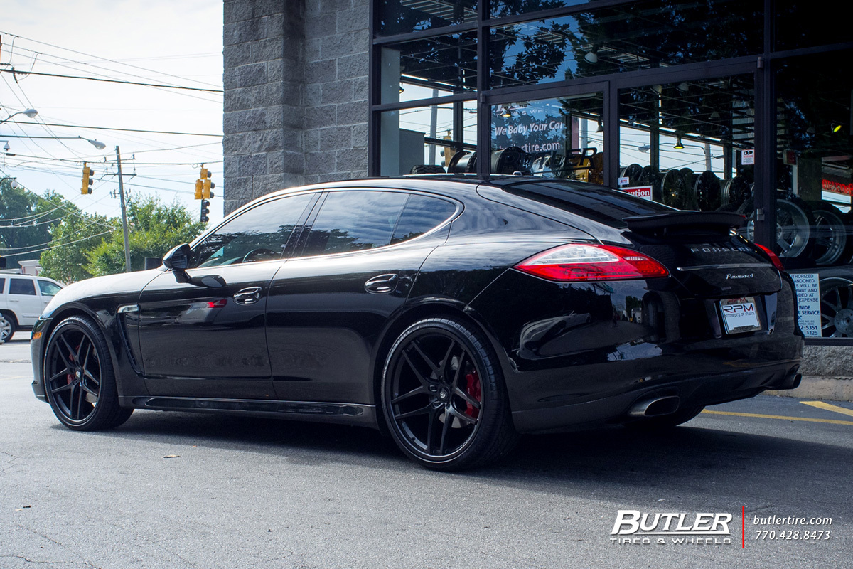 2015 Porsche Panamera photo