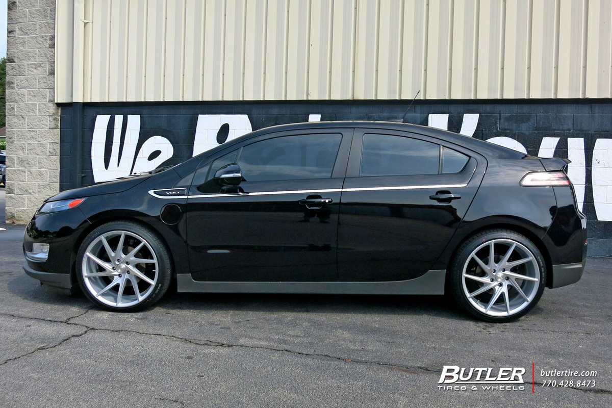 2015 Chevrolet Volt photo