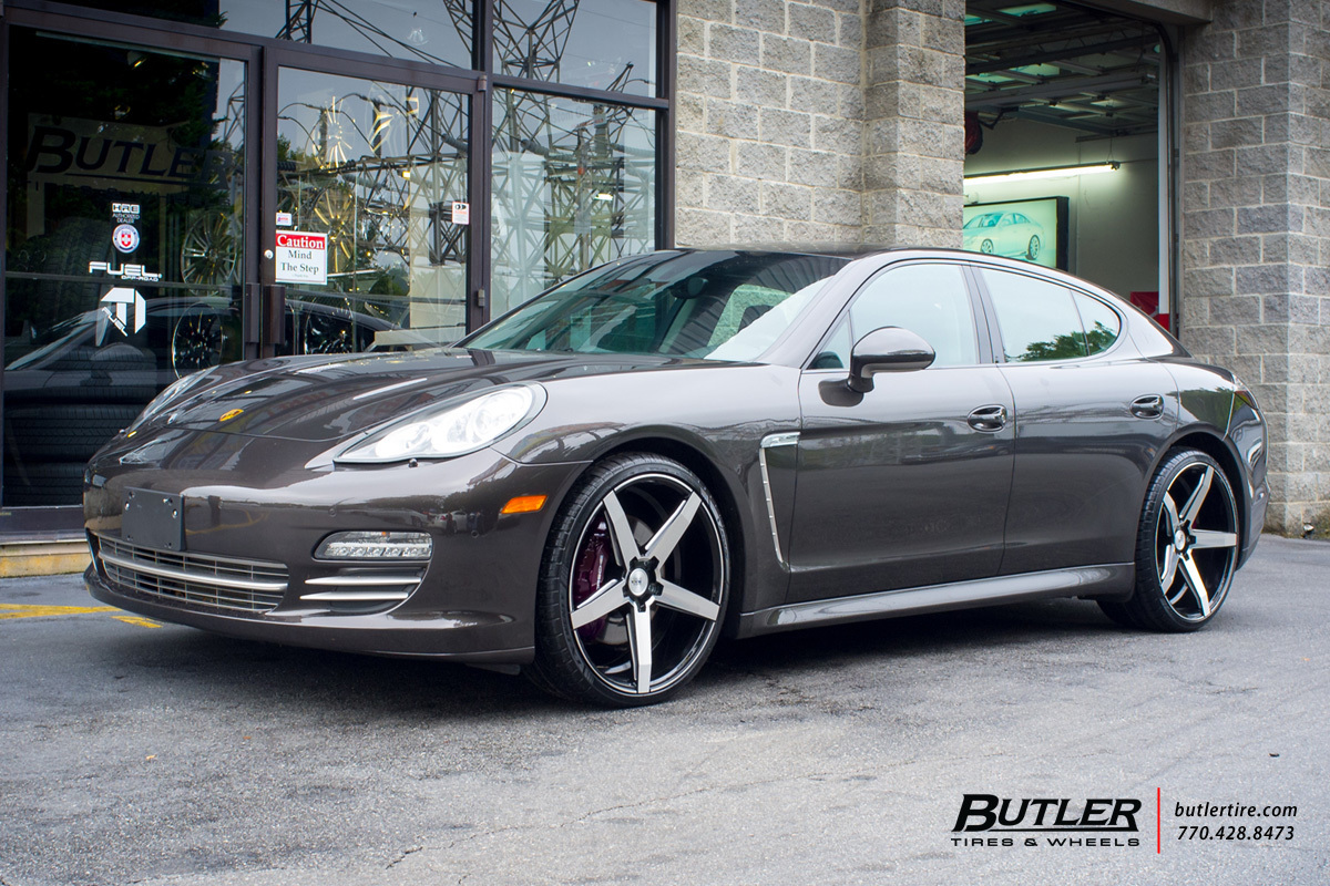 2015 Porsche Panamera photo