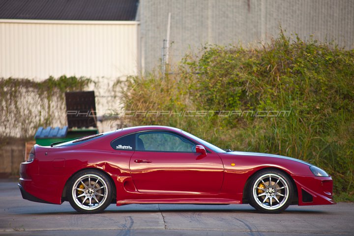 1996 Toyota Supra photo