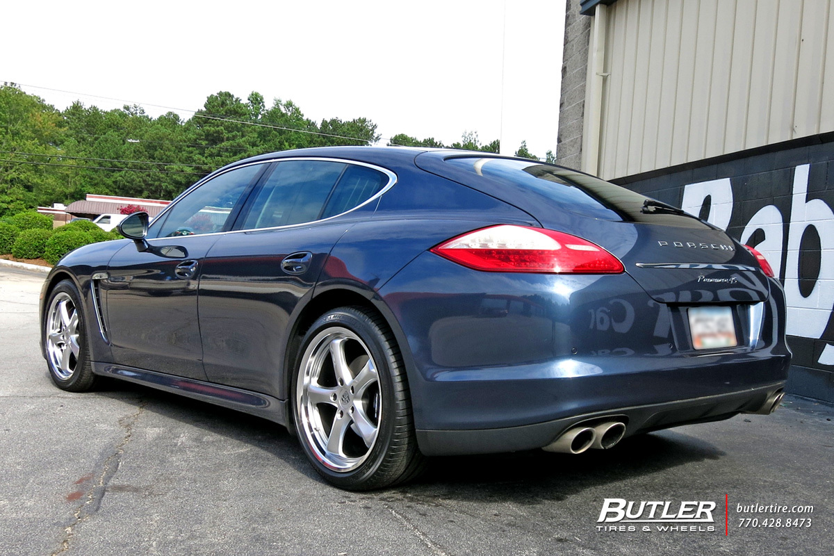 2015 Porsche Panamera photo