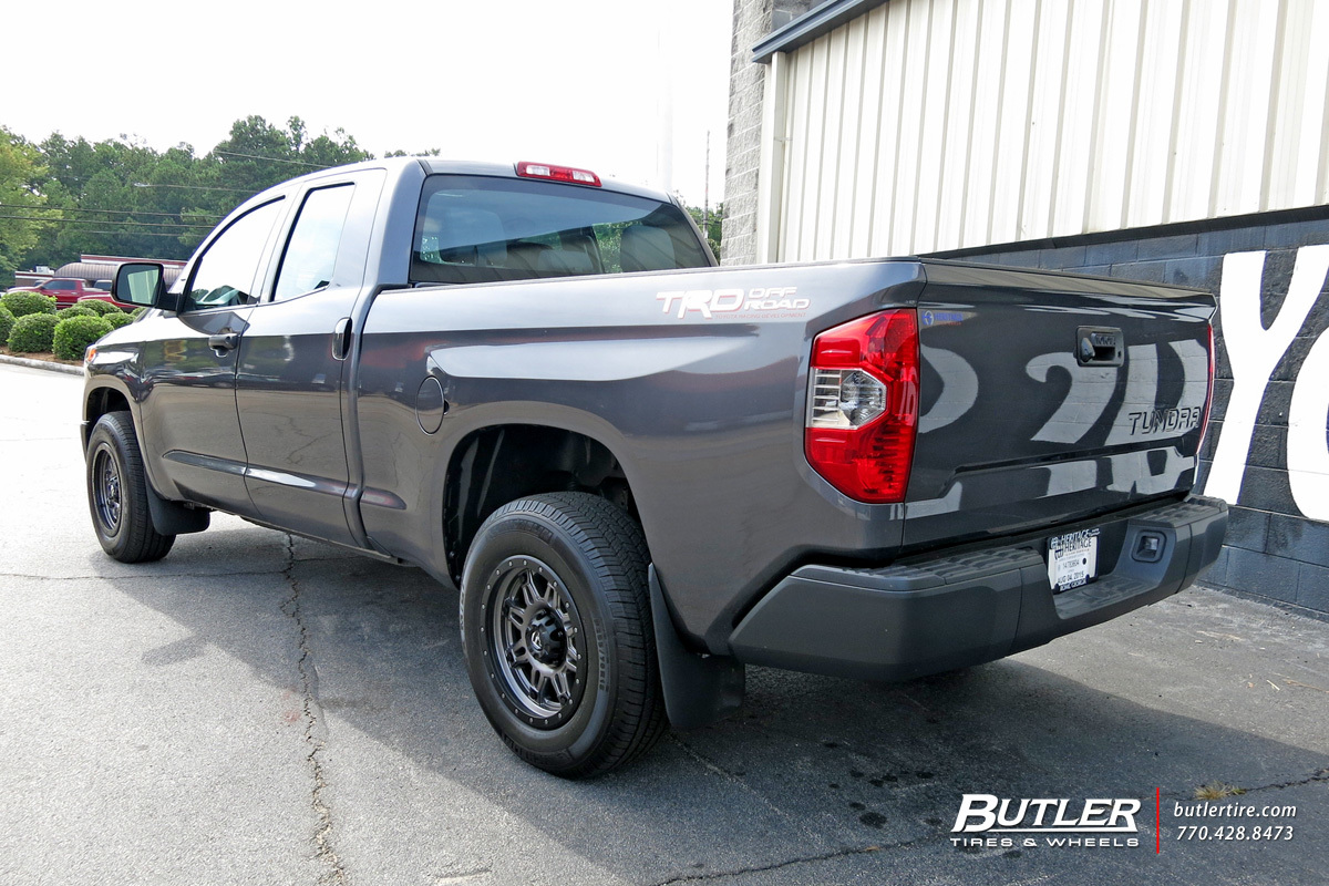 2015 Toyota Tundra photo