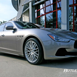 2015 Maserati Ghibli