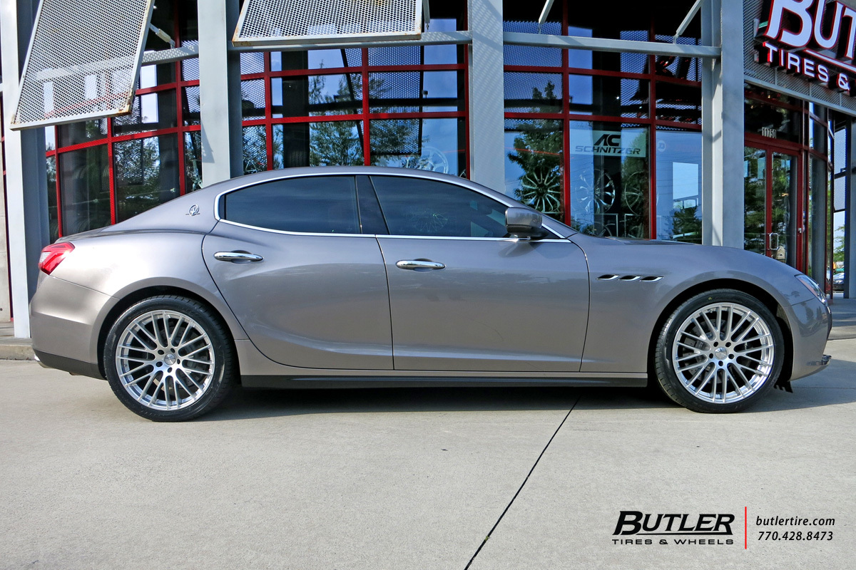 2015 Maserati Ghibli photo