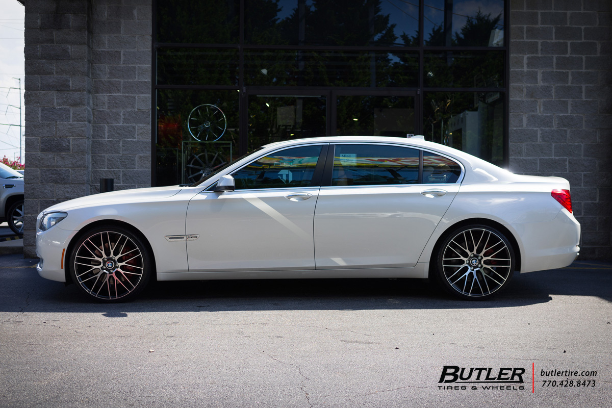 2012 BMW 740 photo