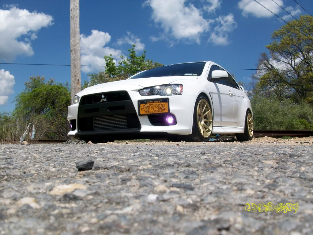 2012 Mitsubishi Lancer Evolution photo
