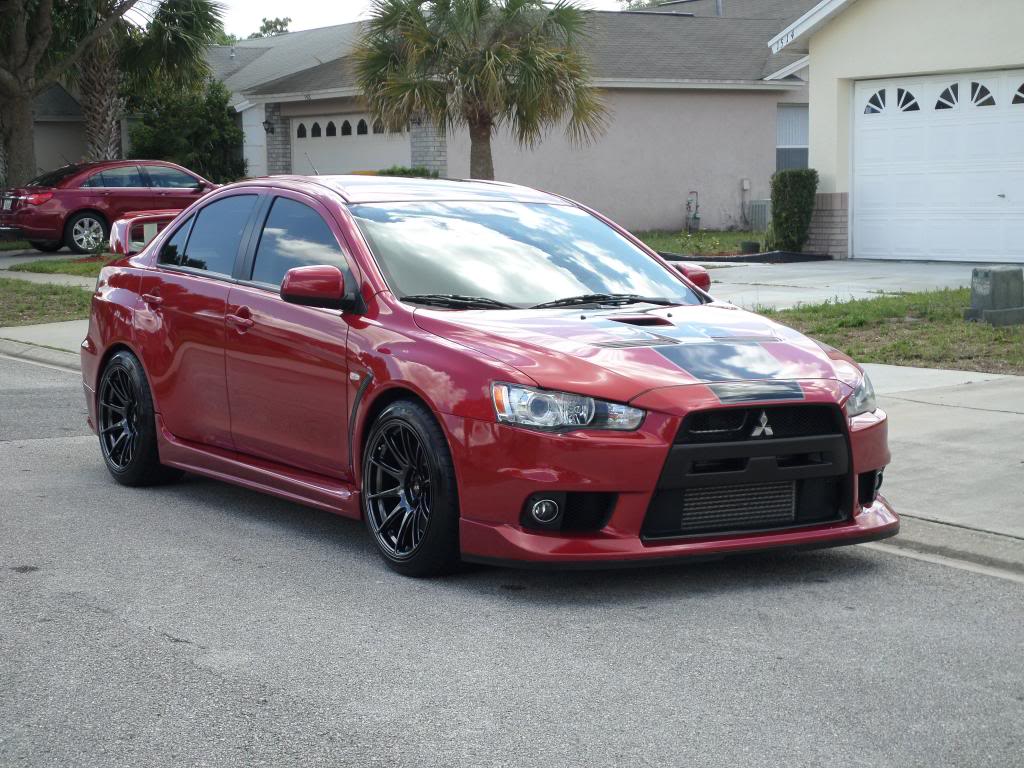 2012 Mitsubishi Lancer Evolution photo