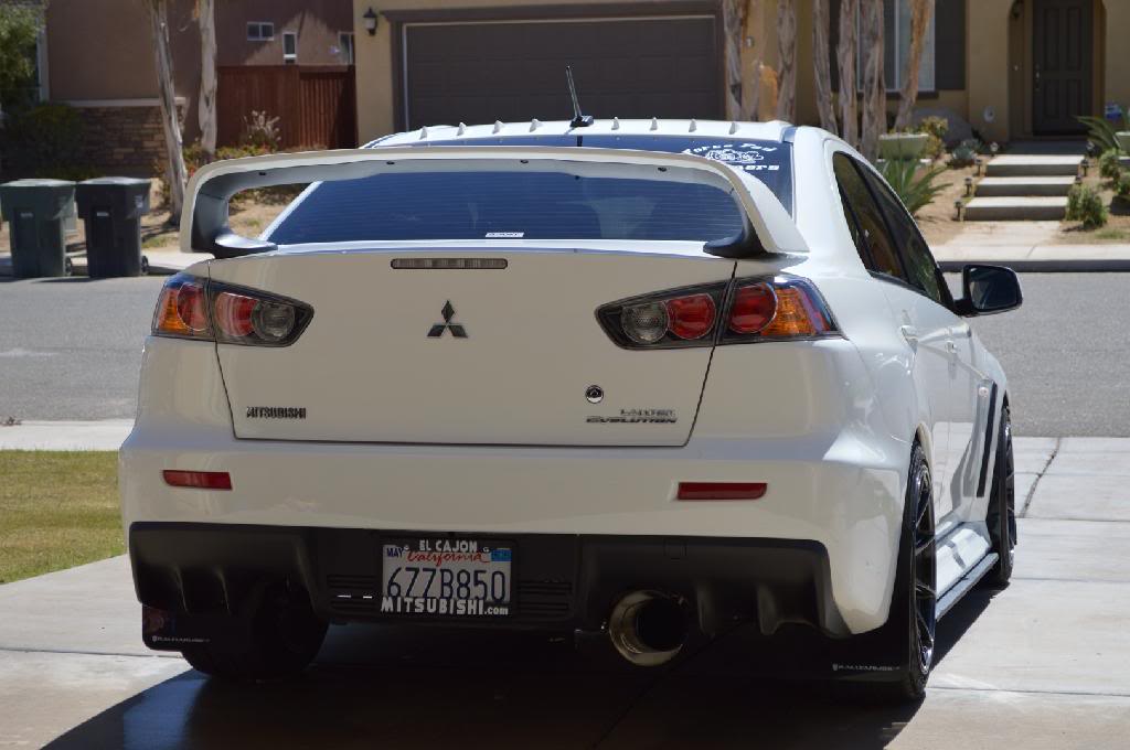2013 Mitsubishi Lancer Evolution photo