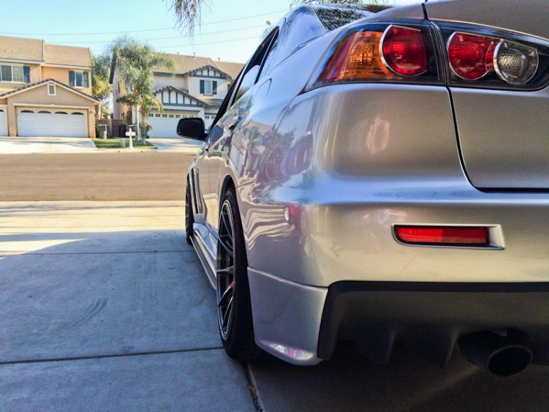 2013 Mitsubishi Lancer Evolution photo