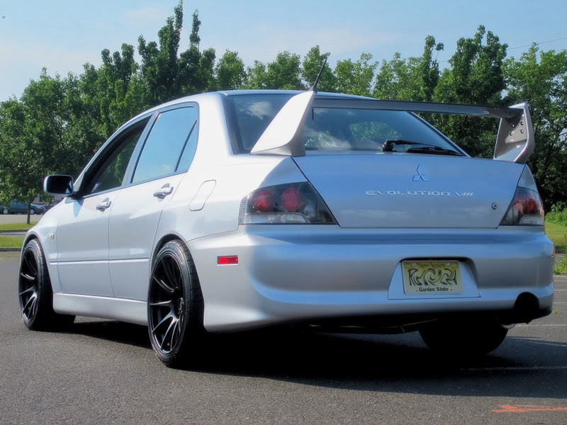 2006 Mitsubishi Lancer Evolution photo