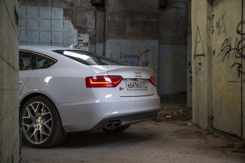 2012 Audi S5 photo