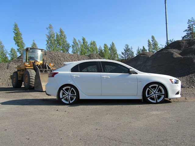 2010 Mitsubishi Lancer Sportback photo