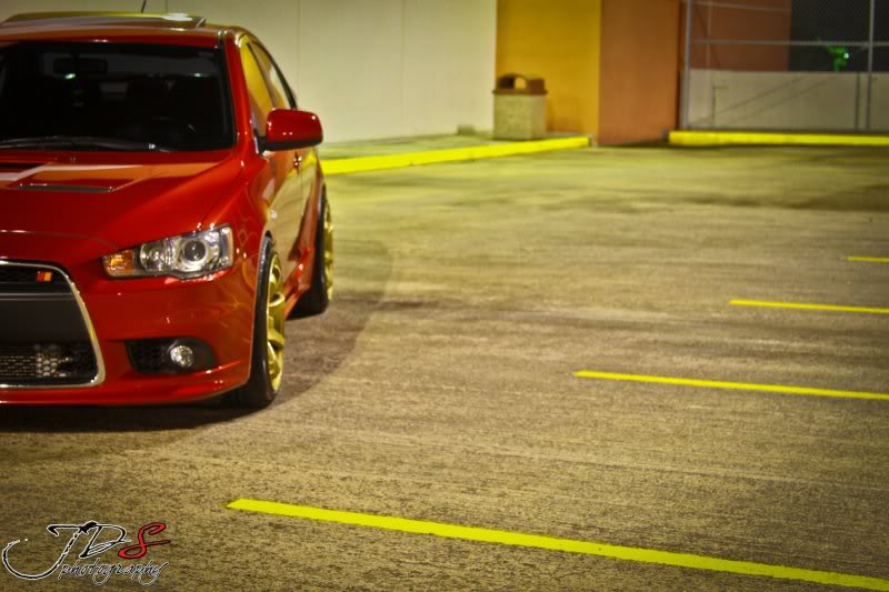 2010 Mitsubishi Lancer Evolution photo