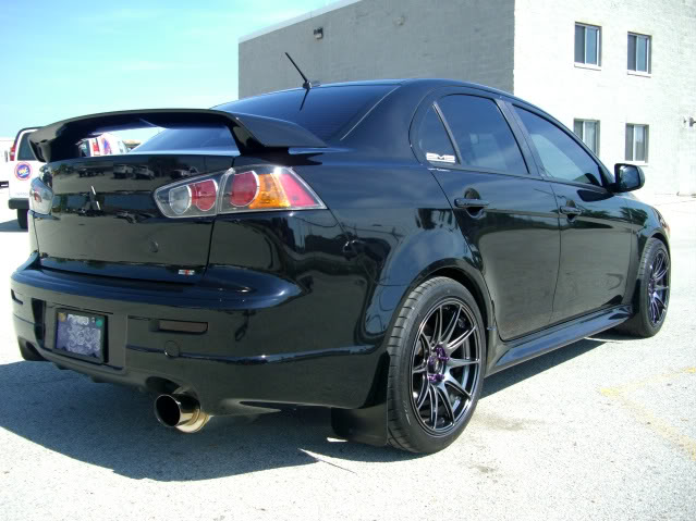 2010 Mitsubishi Lancer Evolution photo
