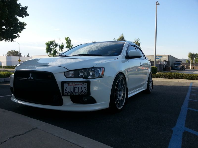 2009 Mitsubishi Lancer photo