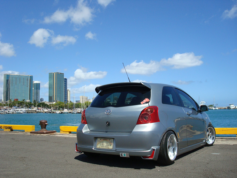 2008 Toyota Yaris photo