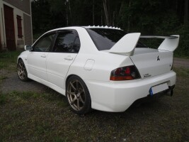2004 Mitsubishi Lancer Evolution