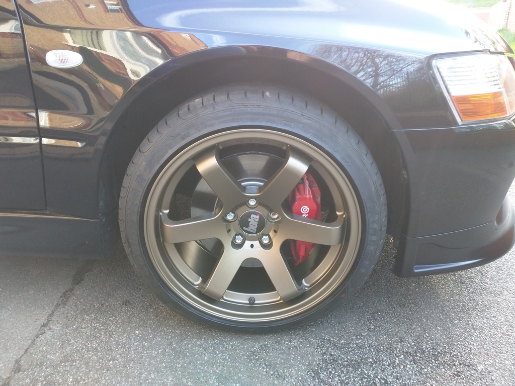2006 Mitsubishi Lancer Evolution photo