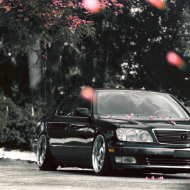 1999 Lexus LS 400