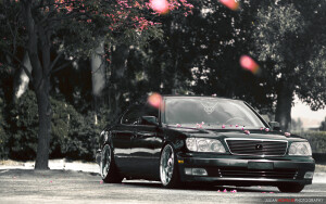 Lexus LS 400