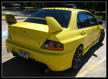 2004 Mitsubishi Lancer Evolution photo