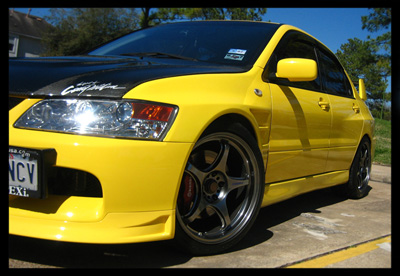 2004 Mitsubishi Lancer Evolution photo