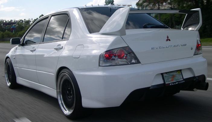 2005 Mitsubishi Lancer Evolution photo