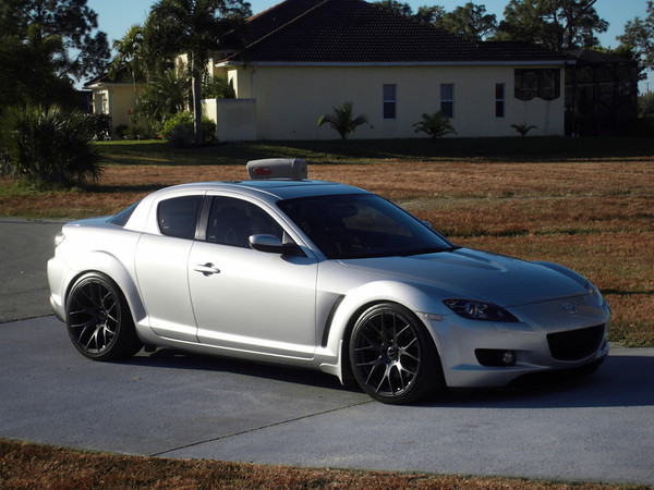 2004 Mazda RX-8 photo