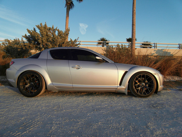 2004 Mazda RX-8 photo