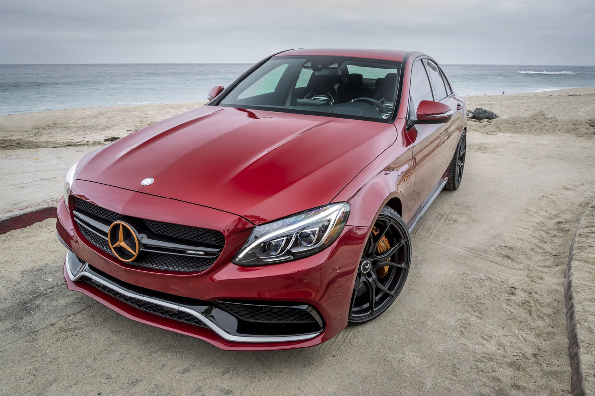 2017 Mercedes-Benz AMG C photo