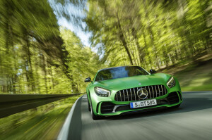 2016 Mercedes-Benz AMG GT