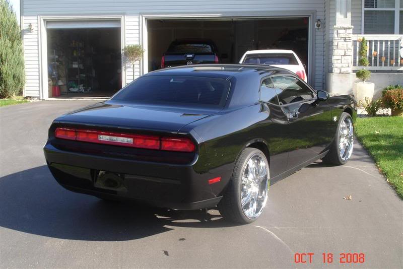 2008 Dodge Challenger photo