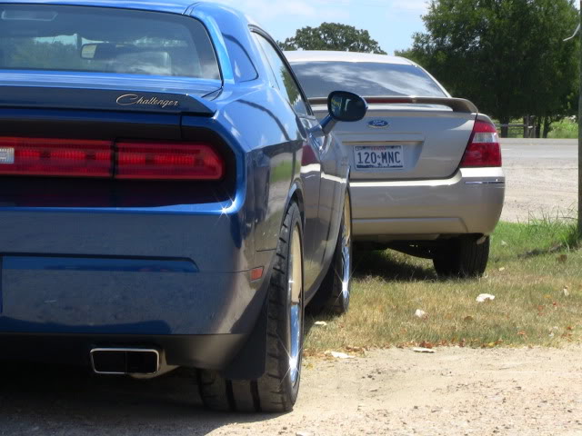 2008 Dodge Challenger photo
