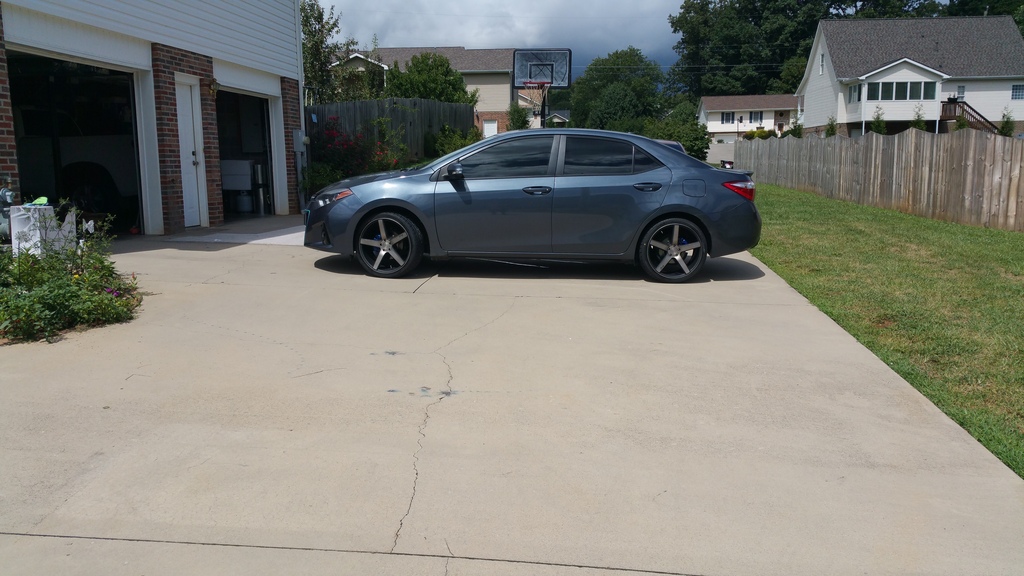 2015 Toyota Corolla photo
