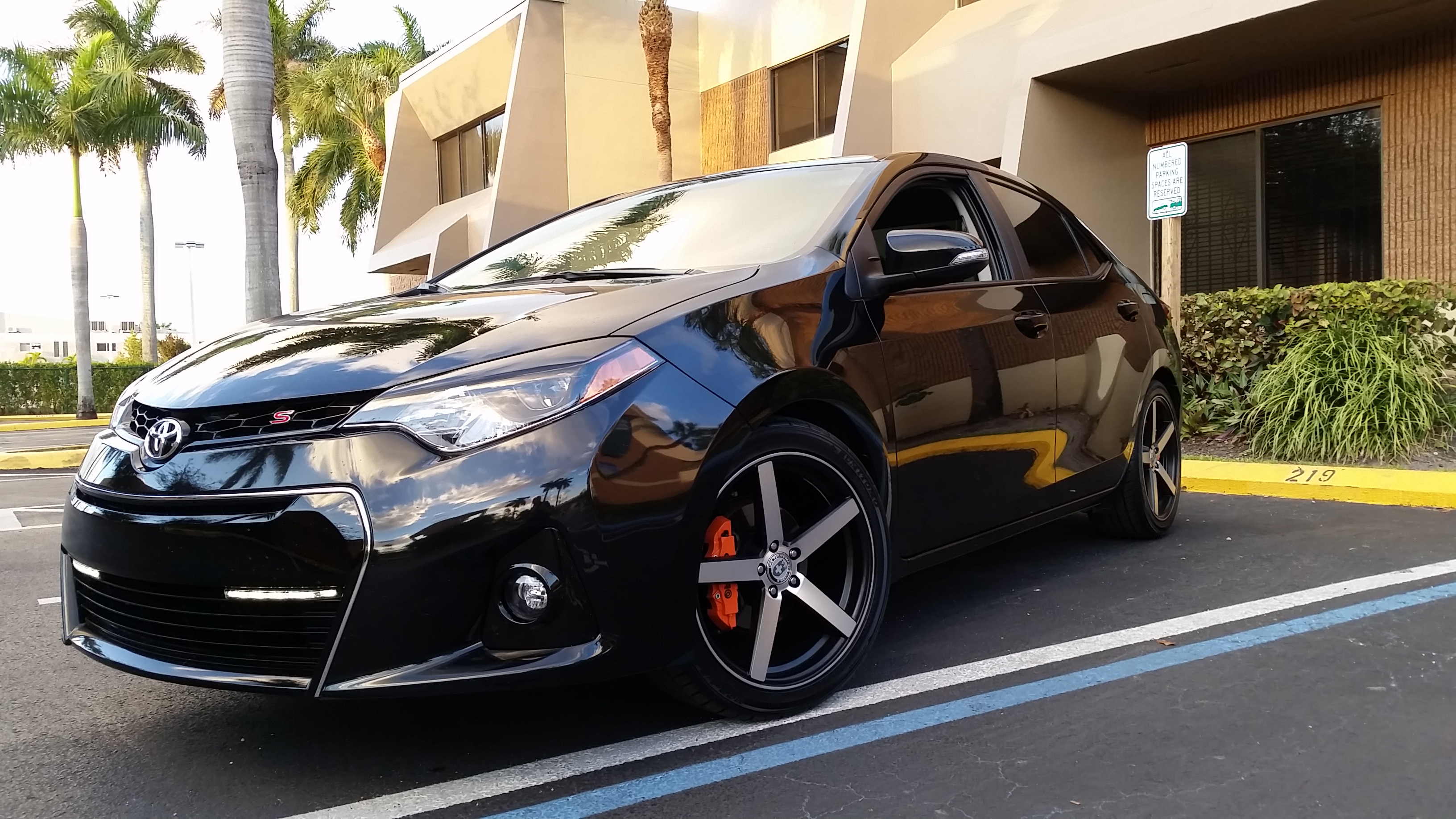 2015 Toyota Corolla photo
